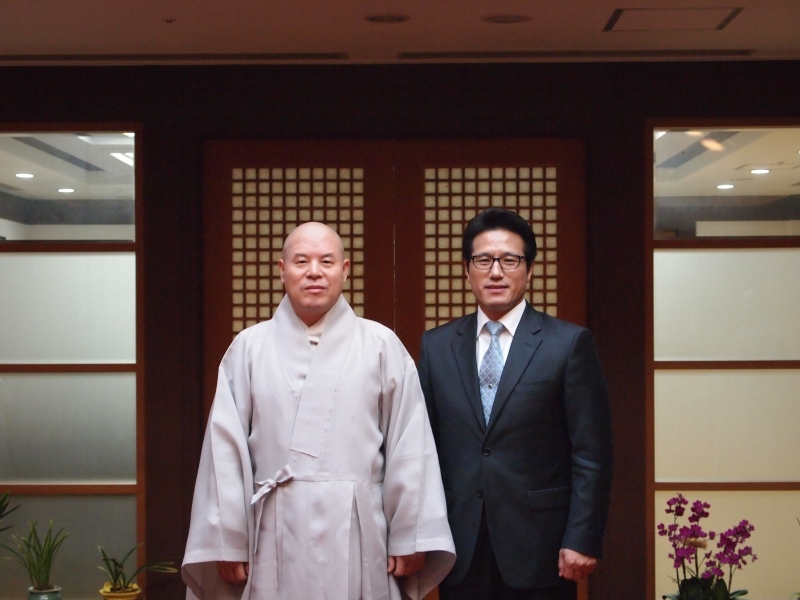 2010.11.03_한나라당 정병국의원 예방 (1)